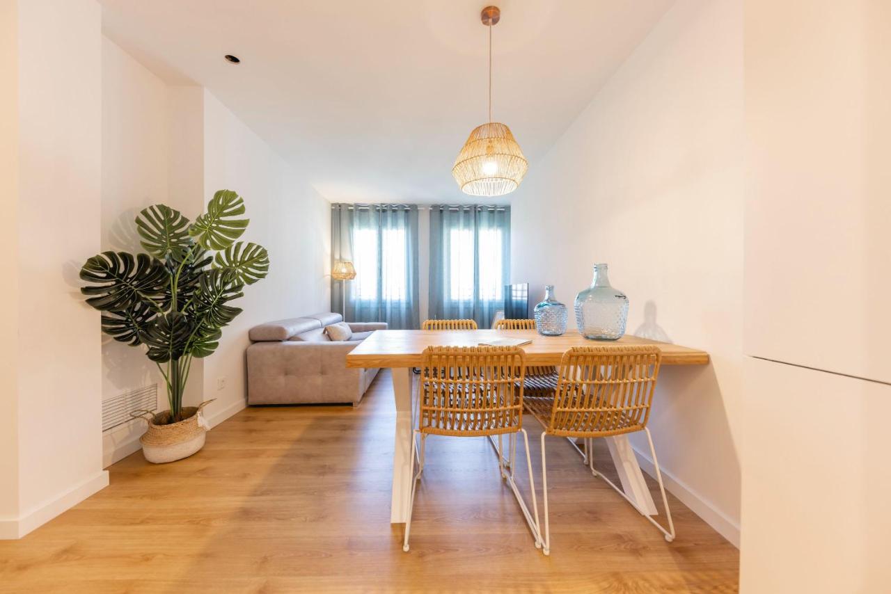 Bravissimo Gerio, 2-Bedroom Apartment Girona Esterno foto