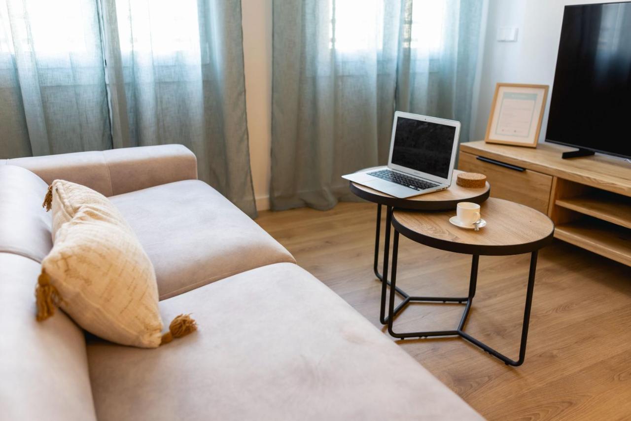 Bravissimo Gerio, 2-Bedroom Apartment Girona Esterno foto